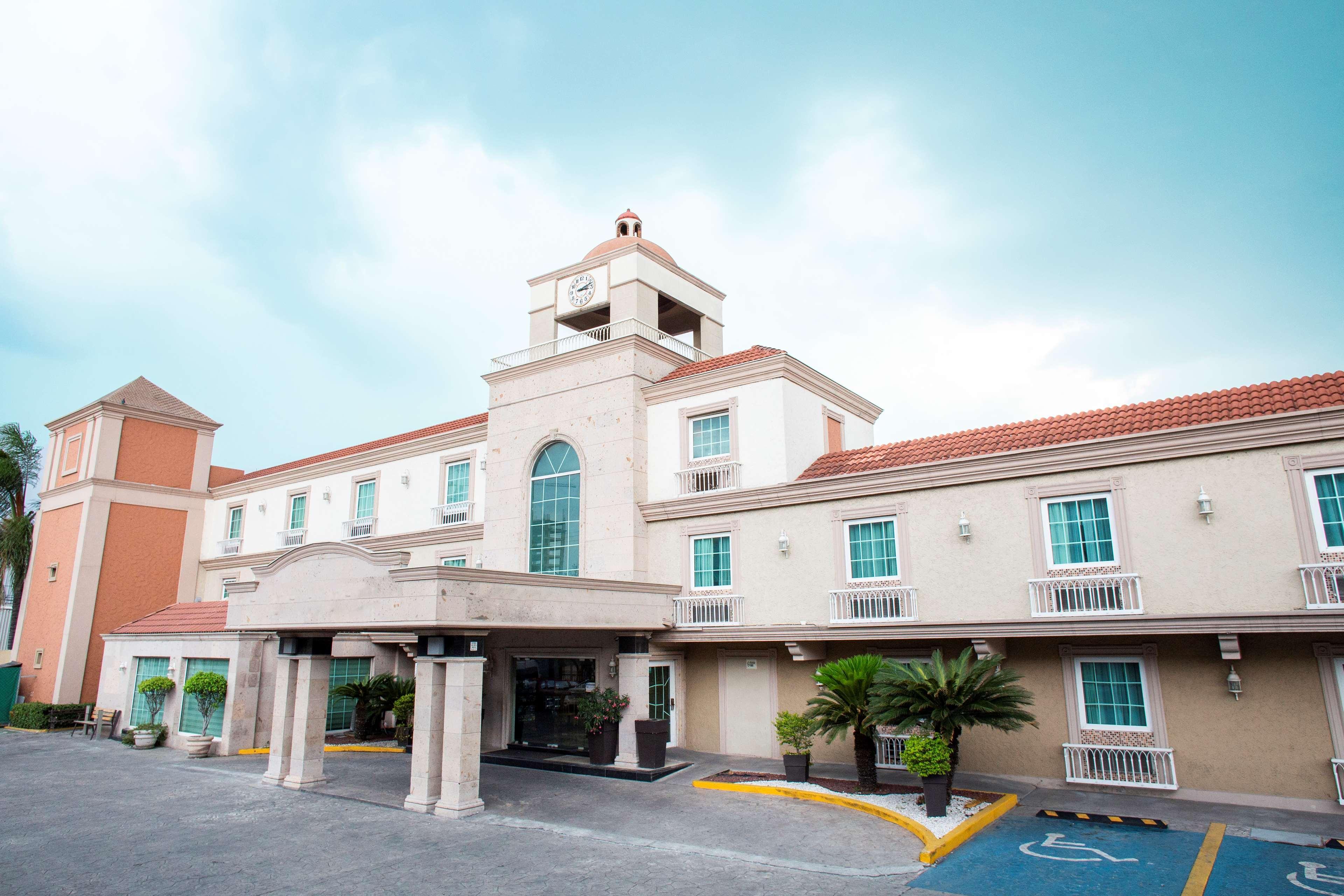 Best Western Plus Monterrey Colon Buitenkant foto