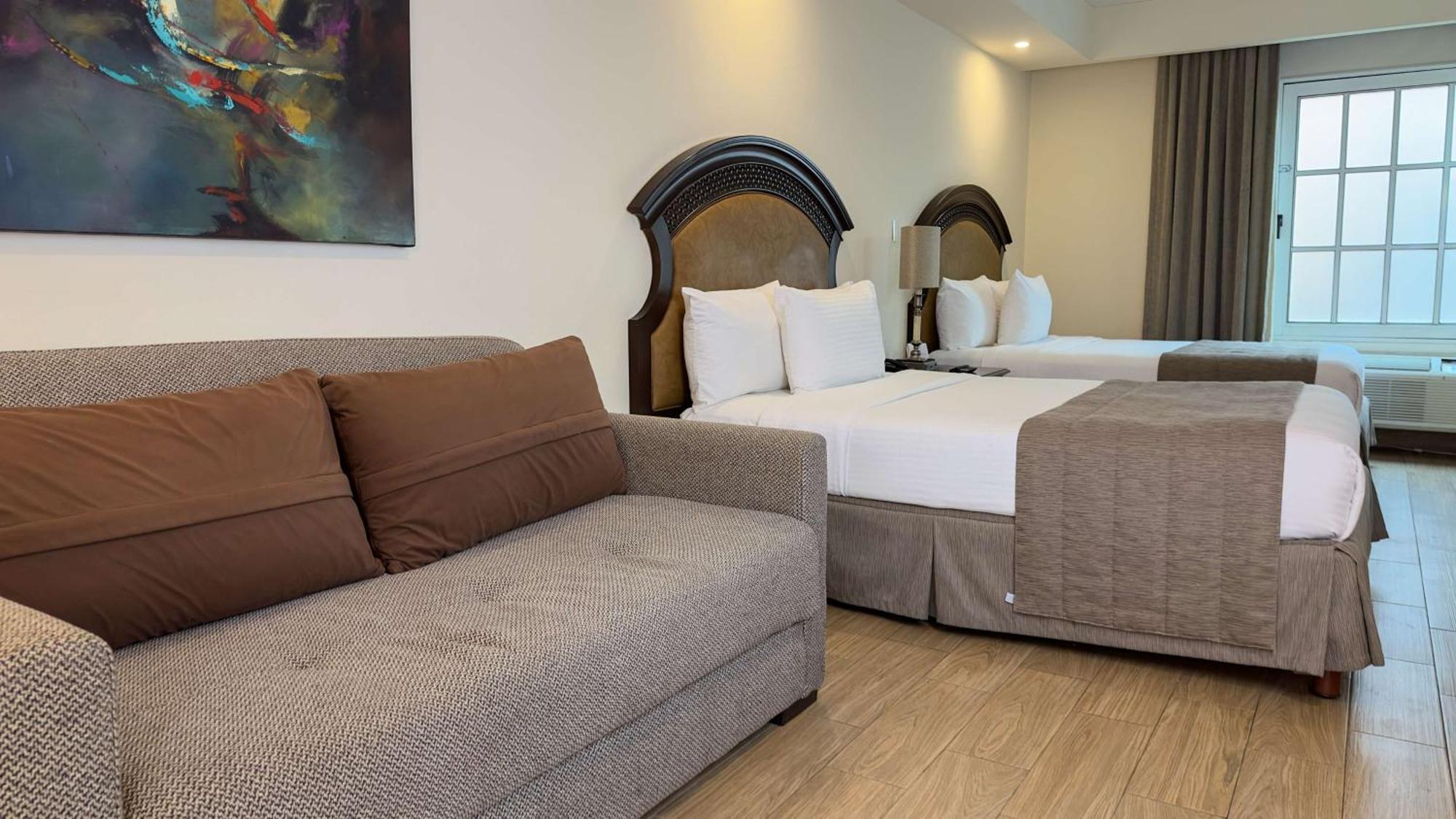 Best Western Plus Monterrey Colon Buitenkant foto