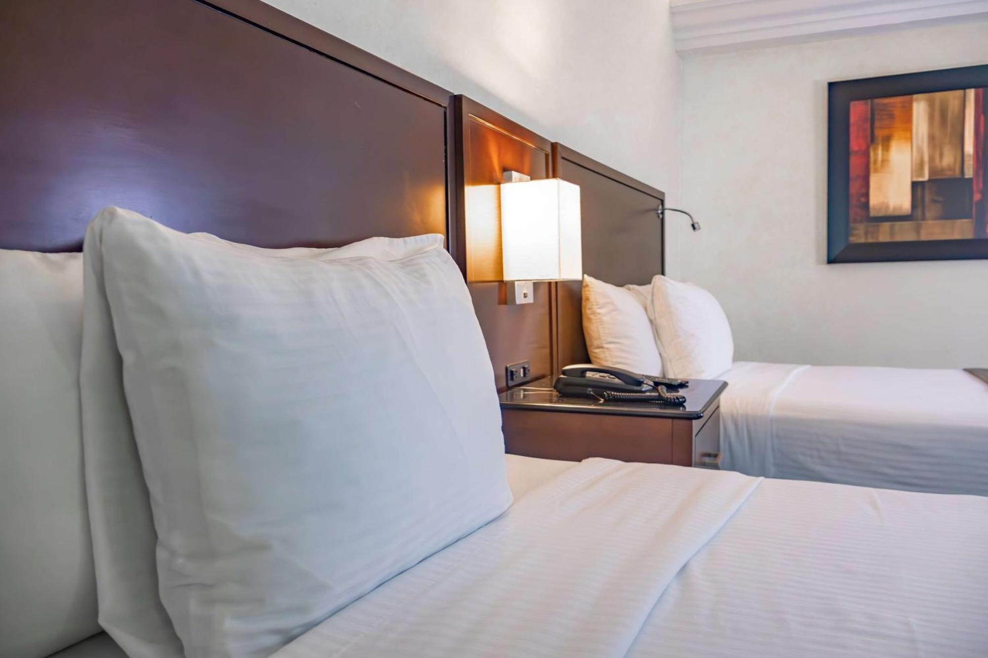 Best Western Plus Monterrey Colon Buitenkant foto