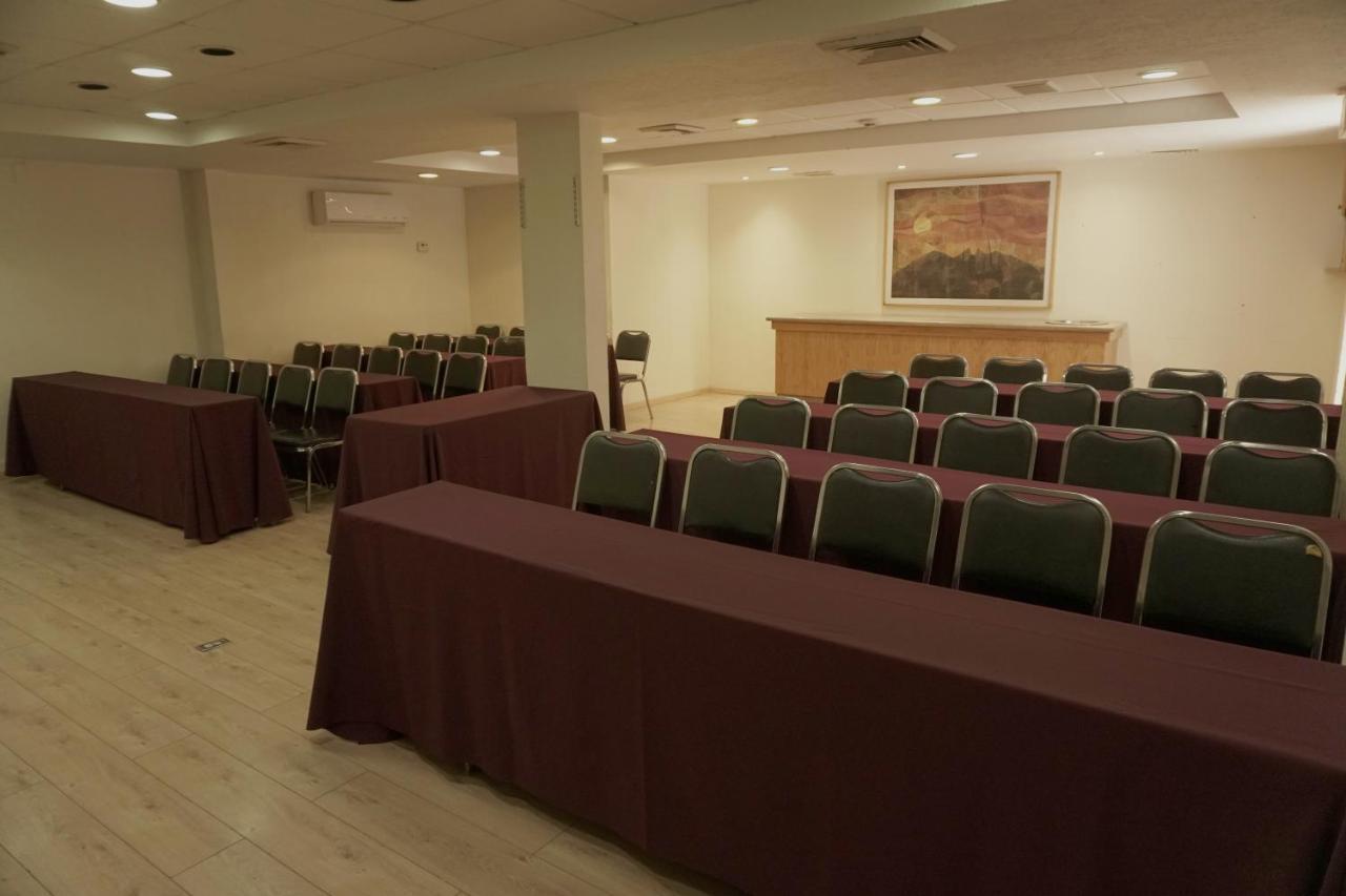 Best Western Plus Monterrey Colon Buitenkant foto
